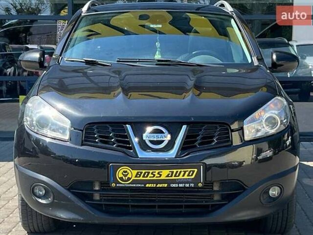 Черный Ниссан Кашкай, объемом двигателя 2 л и пробегом 236 тыс. км за 9600 $, фото 1 на Automoto.ua