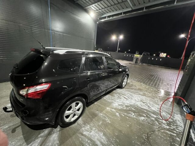 Черный Ниссан Кашкай, объемом двигателя 2 л и пробегом 237 тыс. км за 11500 $, фото 4 на Automoto.ua