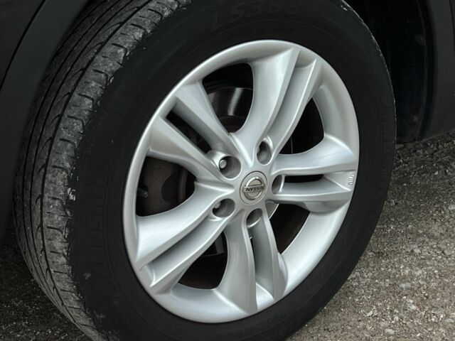 Черный Ниссан Кашкай, объемом двигателя 1.6 л и пробегом 170 тыс. км за 10999 $, фото 20 на Automoto.ua