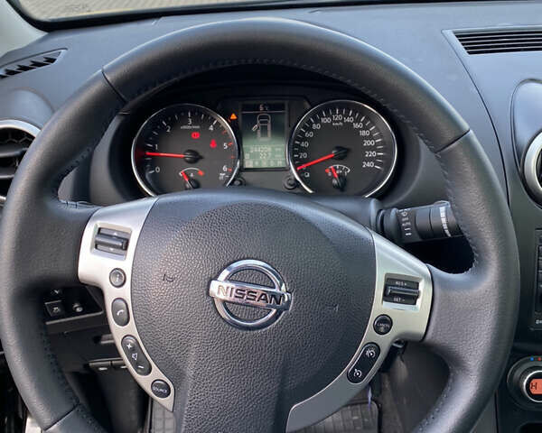 Черный Ниссан Кашкай, объемом двигателя 2 л и пробегом 244 тыс. км за 11900 $, фото 28 на Automoto.ua