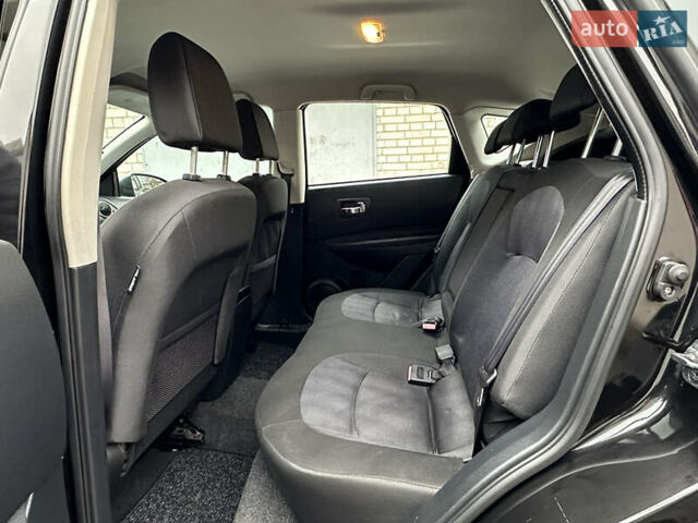 Черный Ниссан Кашкай, объемом двигателя 1.5 л и пробегом 220 тыс. км за 11499 $, фото 41 на Automoto.ua