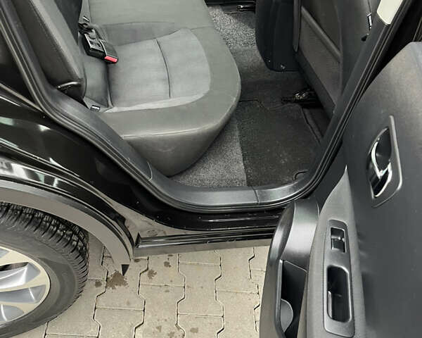 Черный Ниссан Кашкай, объемом двигателя 0 л и пробегом 239 тыс. км за 9650 $, фото 26 на Automoto.ua