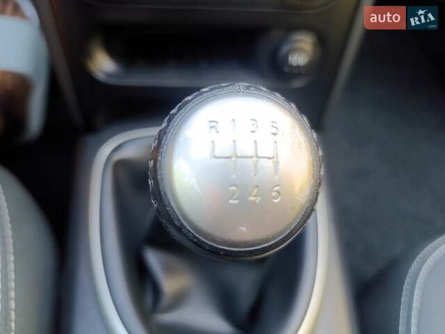 Чорний Ніссан Кашкай, об'ємом двигуна 1.6 л та пробігом 245 тис. км за 11200 $, фото 35 на Automoto.ua