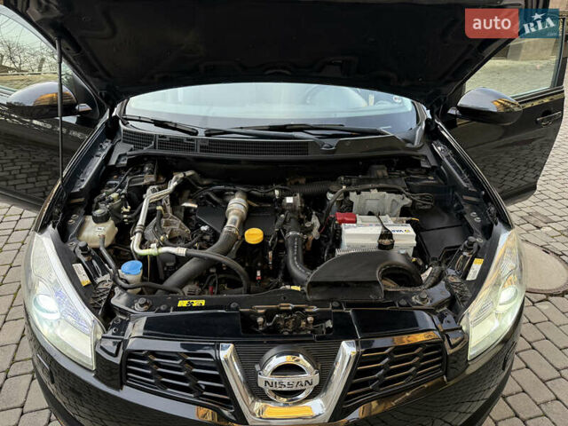 Черный Ниссан Кашкай, объемом двигателя 1.5 л и пробегом 239 тыс. км за 10100 $, фото 26 на Automoto.ua