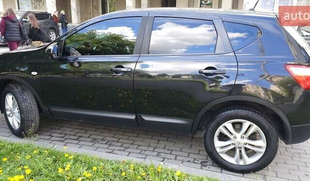 Чорний Ніссан Кашкай, об'ємом двигуна 1.5 л та пробігом 240 тис. км за 9350 $, фото 14 на Automoto.ua