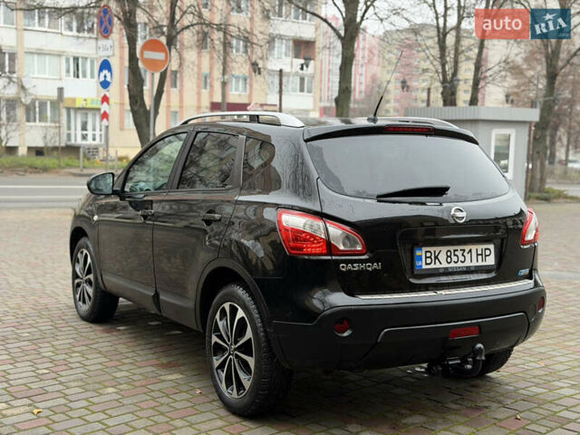 Черный Ниссан Кашкай, объемом двигателя 1.46 л и пробегом 280 тыс. км за 9400 $, фото 31 на Automoto.ua