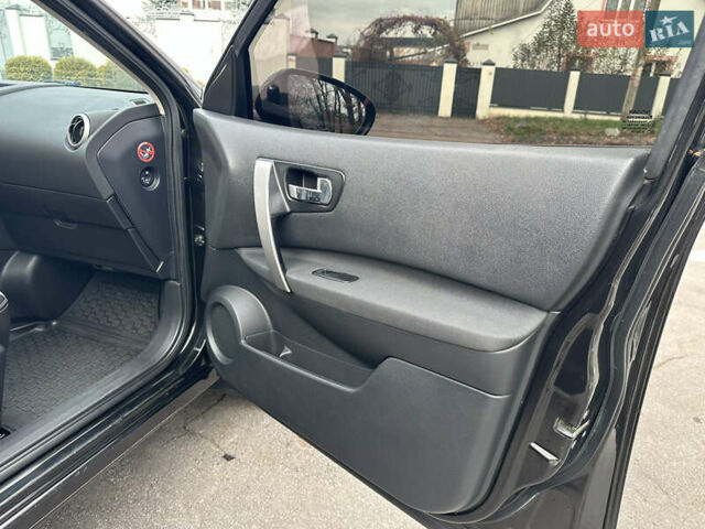 Чорний Ніссан Кашкай, об'ємом двигуна 1.6 л та пробігом 211 тис. км за 10300 $, фото 50 на Automoto.ua