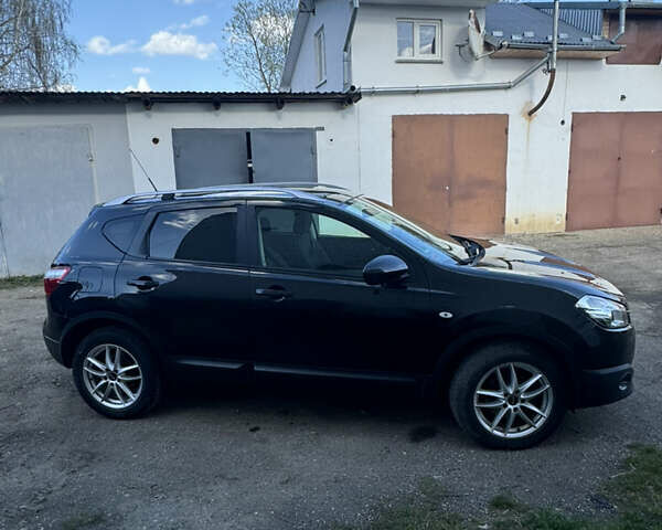 Черный Ниссан Кашкай, объемом двигателя 2 л и пробегом 222 тыс. км за 11200 $, фото 7 на Automoto.ua