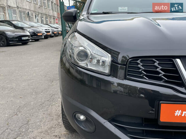 Чорний Ніссан Кашкай, об'ємом двигуна 1.6 л та пробігом 170 тис. км за 11700 $, фото 20 на Automoto.ua