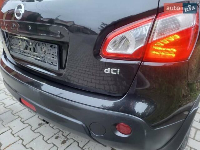 Чорний Ніссан Кашкай, об'ємом двигуна 1.5 л та пробігом 213 тис. км за 10400 $, фото 22 на Automoto.ua