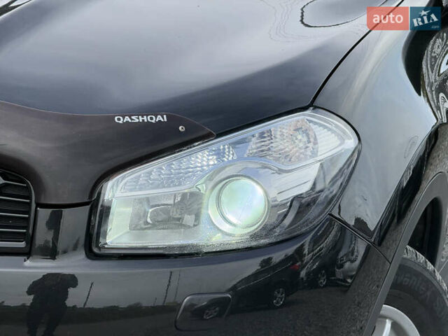 Черный Ниссан Кашкай, объемом двигателя 2 л и пробегом 174 тыс. км за 10999 $, фото 15 на Automoto.ua