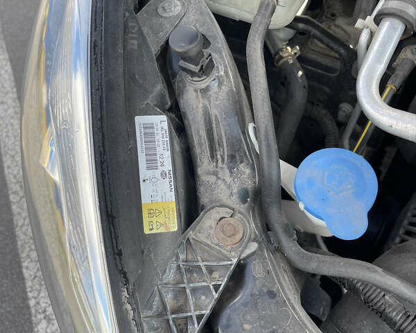 Черный Ниссан Кашкай, объемом двигателя 1.5 л и пробегом 218 тыс. км за 11800 $, фото 26 на Automoto.ua