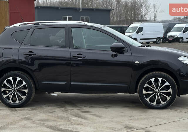Черный Ниссан Кашкай, объемом двигателя 1.5 л и пробегом 196 тыс. км за 10800 $, фото 32 на Automoto.ua