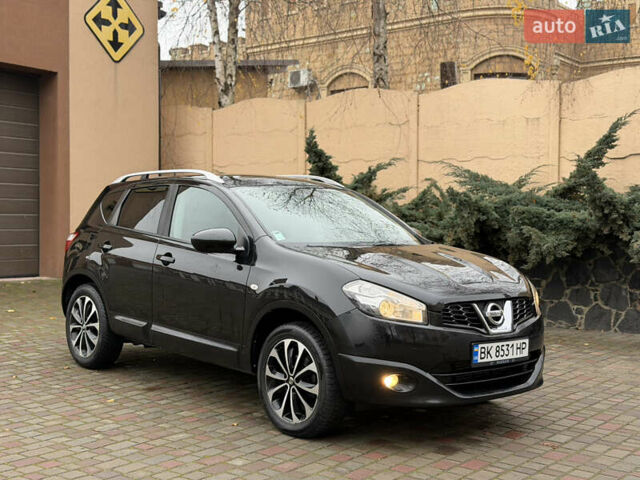 Черный Ниссан Кашкай, объемом двигателя 1.46 л и пробегом 280 тыс. км за 9400 $, фото 8 на Automoto.ua
