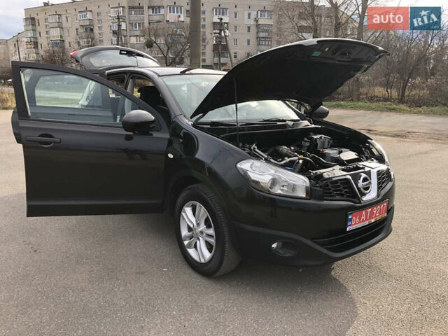 Черный Ниссан Кашкай, объемом двигателя 1.5 л и пробегом 192 тыс. км за 11500 $, фото 59 на Automoto.ua