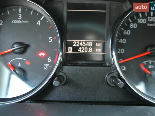 Черный Ниссан Кашкай, объемом двигателя 2 л и пробегом 220 тыс. км за 13500 $, фото 38 на Automoto.ua