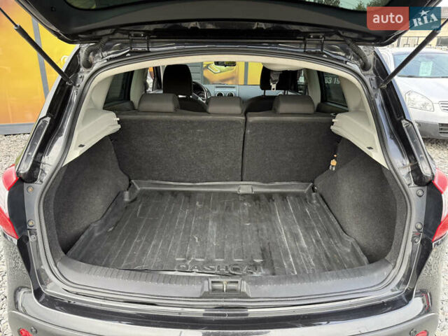 Черный Ниссан Кашкай, объемом двигателя 2 л и пробегом 174 тыс. км за 10999 $, фото 39 на Automoto.ua