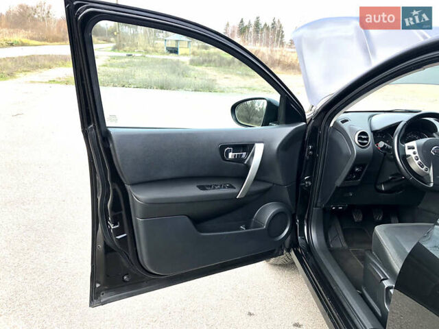 Черный Ниссан Кашкай, объемом двигателя 1.5 л и пробегом 192 тыс. км за 11500 $, фото 28 на Automoto.ua