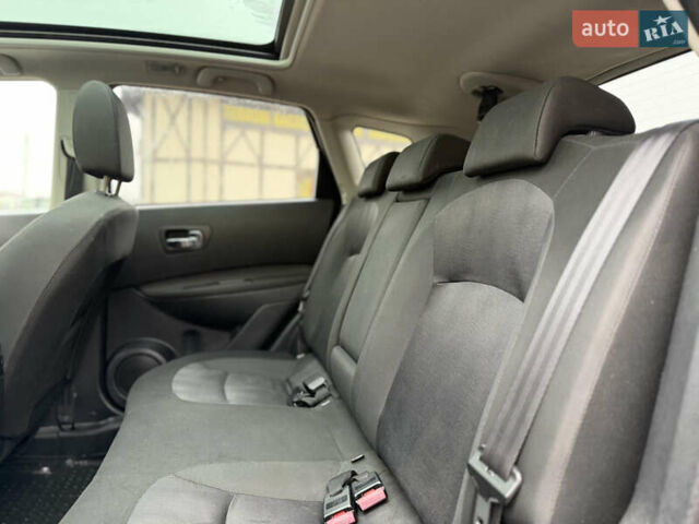 Черный Ниссан Кашкай, объемом двигателя 1.46 л и пробегом 280 тыс. км за 9400 $, фото 71 на Automoto.ua