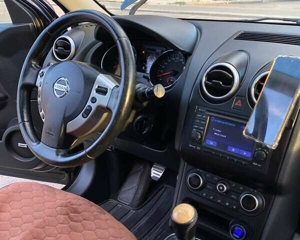 Черный Ниссан Кашкай, объемом двигателя 1.5 л и пробегом 192 тыс. км за 10999 $, фото 21 на Automoto.ua