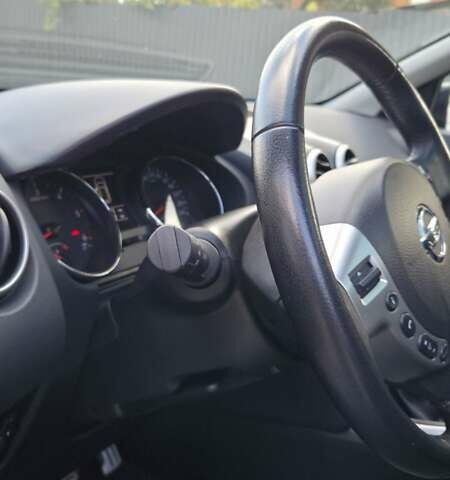 Черный Ниссан Кашкай, объемом двигателя 1.5 л и пробегом 195 тыс. км за 10800 $, фото 29 на Automoto.ua