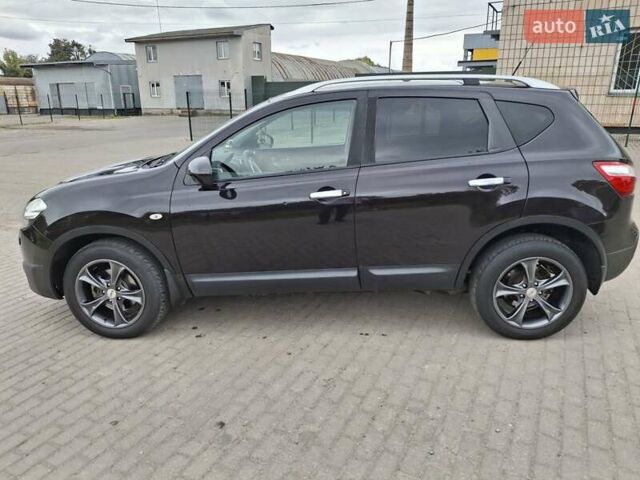 Черный Ниссан Кашкай, объемом двигателя 2 л и пробегом 193 тыс. км за 10600 $, фото 1 на Automoto.ua