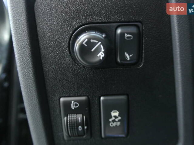 Черный Ниссан Кашкай, объемом двигателя 2 л и пробегом 220 тыс. км за 13500 $, фото 46 на Automoto.ua