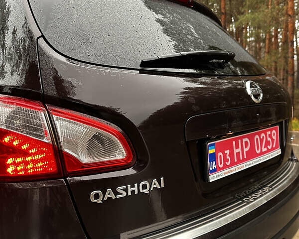 Черный Ниссан Кашкай, объемом двигателя 2 л и пробегом 225 тыс. км за 11350 $, фото 28 на Automoto.ua