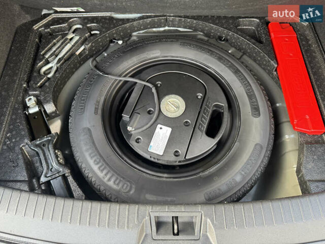 Черный Ниссан Кашкай, объемом двигателя 1.6 л и пробегом 216 тыс. км за 10999 $, фото 59 на Automoto.ua