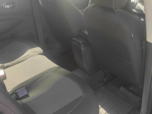 Черный Ниссан Кашкай, объемом двигателя 1.6 л и пробегом 247 тыс. км за 11350 $, фото 17 на Automoto.ua