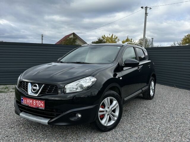 Черный Ниссан Кашкай, объемом двигателя 1.6 л и пробегом 191 тыс. км за 11550 $, фото 1 на Automoto.ua