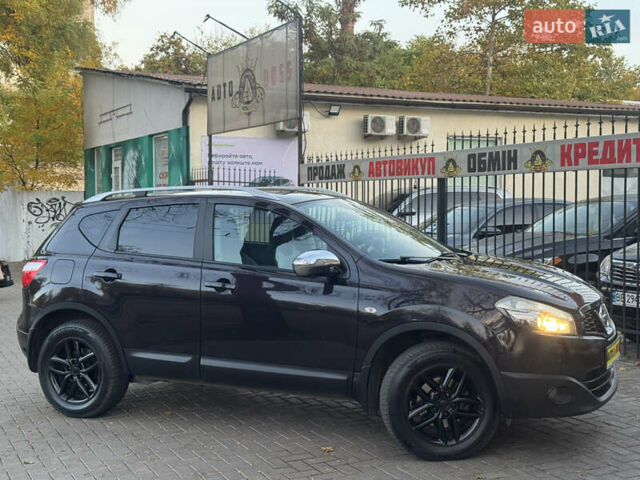 Черный Ниссан Кашкай, объемом двигателя 2 л и пробегом 229 тыс. км за 12999 $, фото 2 на Automoto.ua