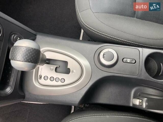 Черный Ниссан Кашкай, объемом двигателя 2 л и пробегом 184 тыс. км за 13600 $, фото 62 на Automoto.ua