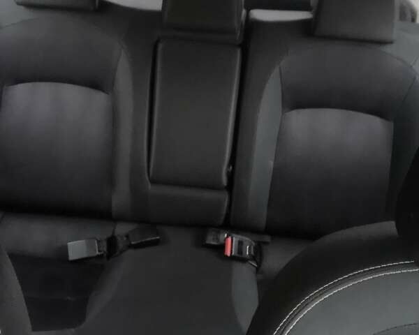 Черный Ниссан Кашкай, объемом двигателя 1.5 л и пробегом 224 тыс. км за 12000 $, фото 10 на Automoto.ua