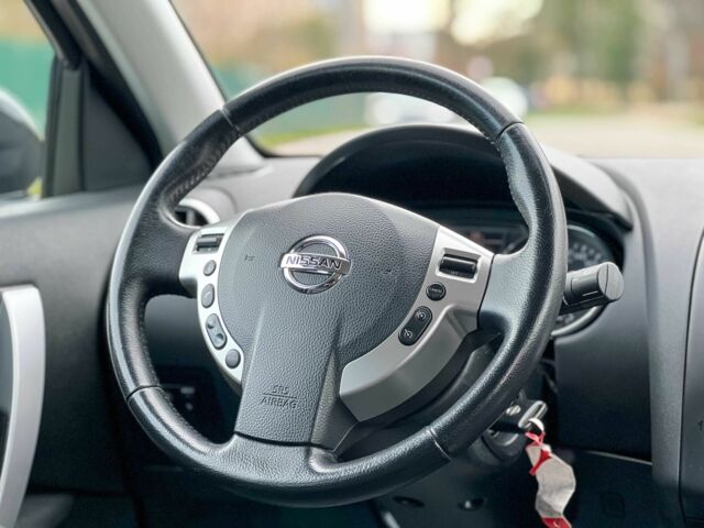 Черный Ниссан Кашкай, объемом двигателя 1.5 л и пробегом 213 тыс. км за 10900 $, фото 8 на Automoto.ua