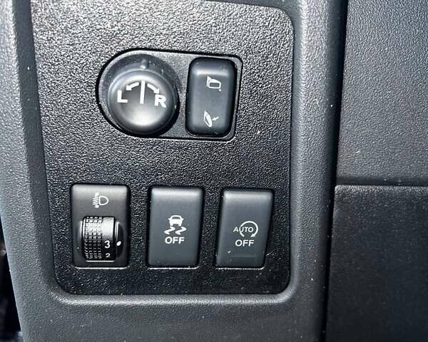 Чорний Ніссан Кашкай, об'ємом двигуна 1.6 л та пробігом 235 тис. км за 10750 $, фото 18 на Automoto.ua