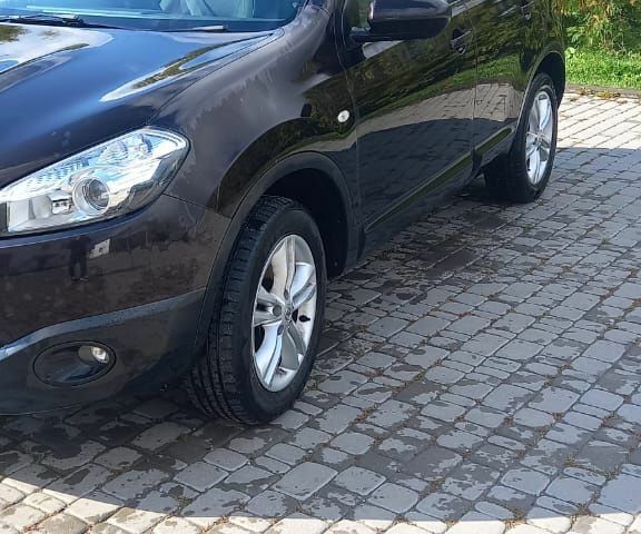 Чорний Ніссан Кашкай, об'ємом двигуна 1.5 л та пробігом 204 тис. км за 3450 $, фото 3 на Automoto.ua