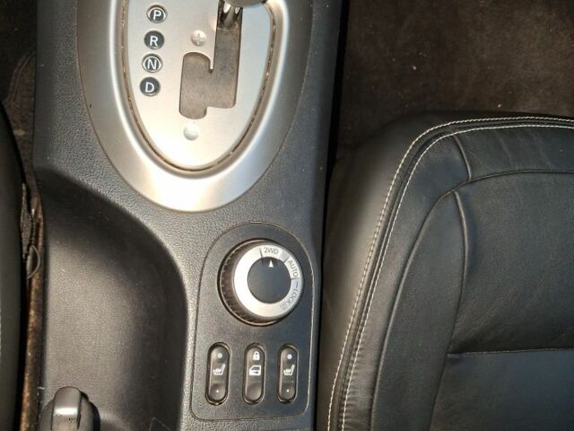 Черный Ниссан Кашкай, объемом двигателя 2 л и пробегом 222 тыс. км за 13999 $, фото 4 на Automoto.ua