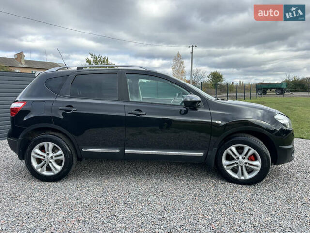 Черный Ниссан Кашкай, объемом двигателя 1.6 л и пробегом 189 тыс. км за 11550 $, фото 11 на Automoto.ua
