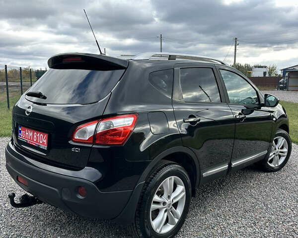 Черный Ниссан Кашкай, объемом двигателя 1.6 л и пробегом 189 тыс. км за 11550 $, фото 6 на Automoto.ua