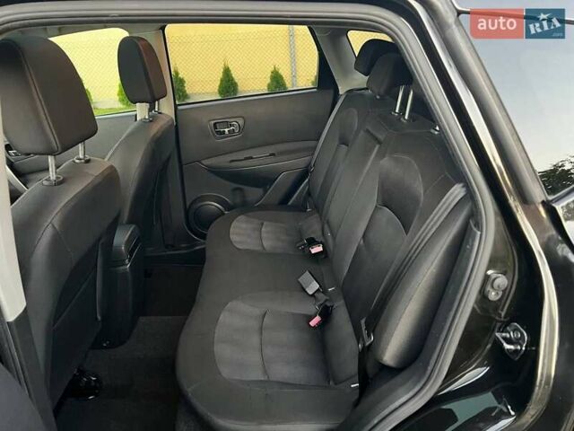 Чорний Ніссан Кашкай, об'ємом двигуна 1.6 л та пробігом 235 тис. км за 10750 $, фото 10 на Automoto.ua