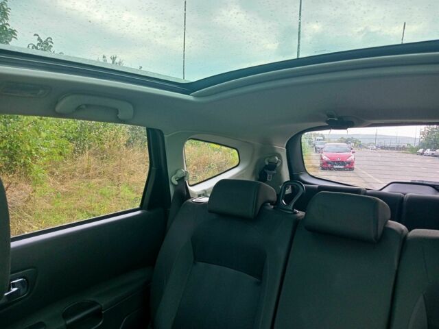 Черный Ниссан Кашкай, объемом двигателя 1.5 л и пробегом 250 тыс. км за 8500 $, фото 4 на Automoto.ua