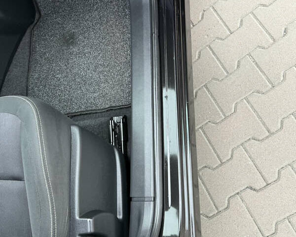 Чорний Ніссан Кашкай, об'ємом двигуна 1.6 л та пробігом 178 тис. км за 12200 $, фото 81 на Automoto.ua