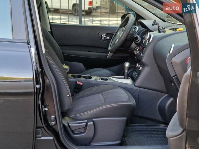 Чорний Ніссан Кашкай, об'ємом двигуна 1.6 л та пробігом 158 тис. км за 9990 $, фото 46 на Automoto.ua