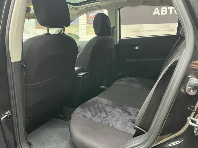 Черный Ниссан Кашкай, объемом двигателя 1.6 л и пробегом 230 тыс. км за 11000 $, фото 18 на Automoto.ua