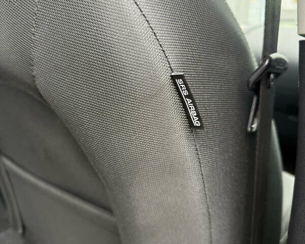 Чорний Ніссан Кашкай, об'ємом двигуна 1.6 л та пробігом 178 тис. км за 12200 $, фото 55 на Automoto.ua