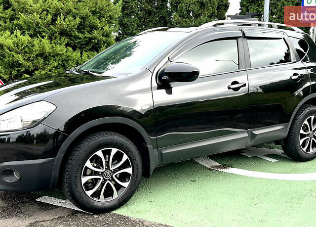 Черный Ниссан Кашкай, объемом двигателя 1.5 л и пробегом 220 тыс. км за 10950 $, фото 1 на Automoto.ua