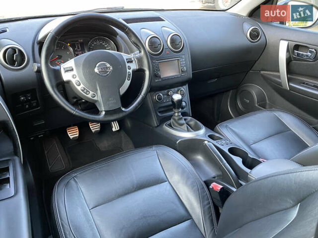 Черный Ниссан Кашкай, объемом двигателя 1.6 л и пробегом 231 тыс. км за 11700 $, фото 19 на Automoto.ua