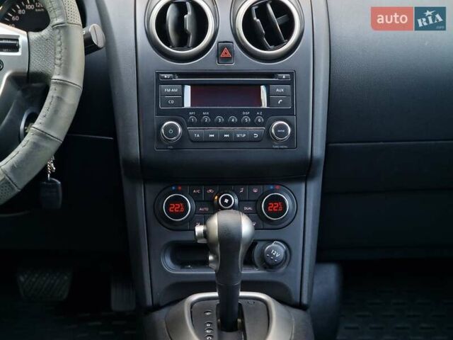 Чорний Ніссан Кашкай, об'ємом двигуна 1.6 л та пробігом 158 тис. км за 9990 $, фото 53 на Automoto.ua