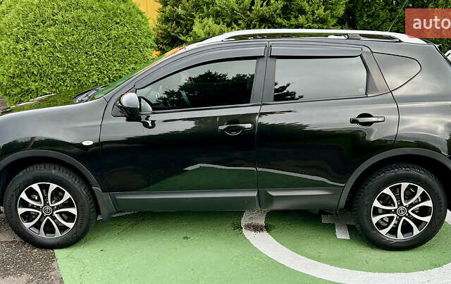 Черный Ниссан Кашкай, объемом двигателя 1.5 л и пробегом 220 тыс. км за 10950 $, фото 17 на Automoto.ua